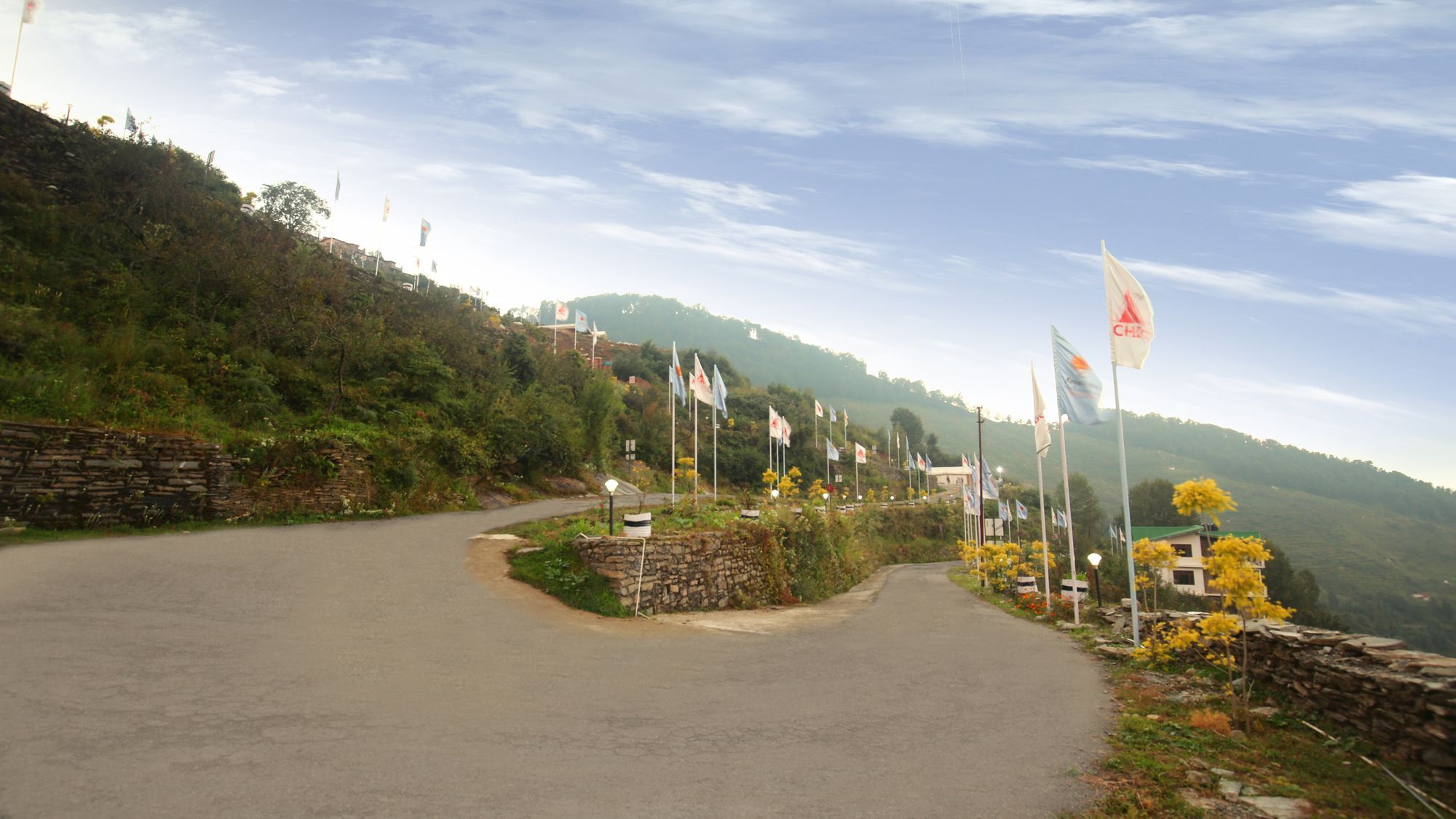 The Swiss Village Resort Найнітал Екстер'єр фото